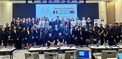 Participants et public du séminaire sur la lutte conte la pédocriminalité
